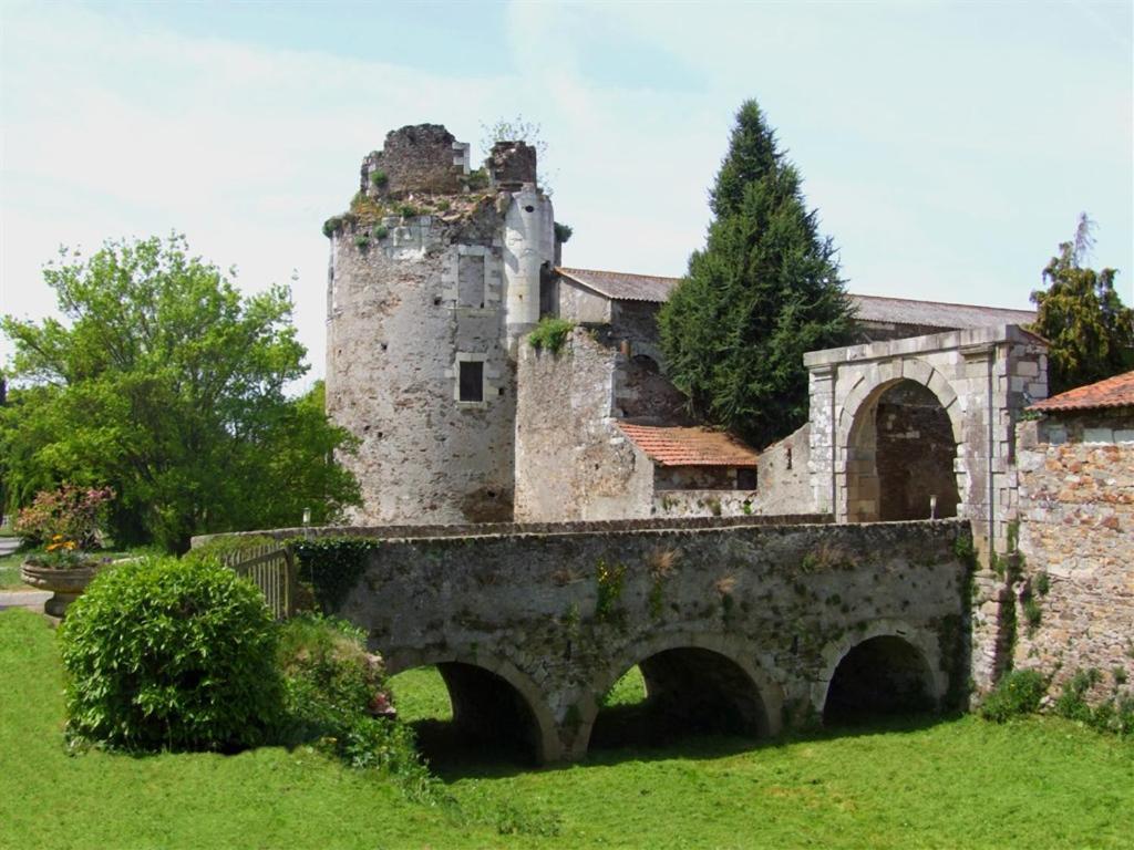 Château de la Galissonnière Le Pallet Exterior foto